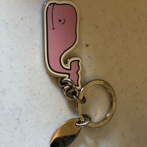 Vineyard Vines key ring